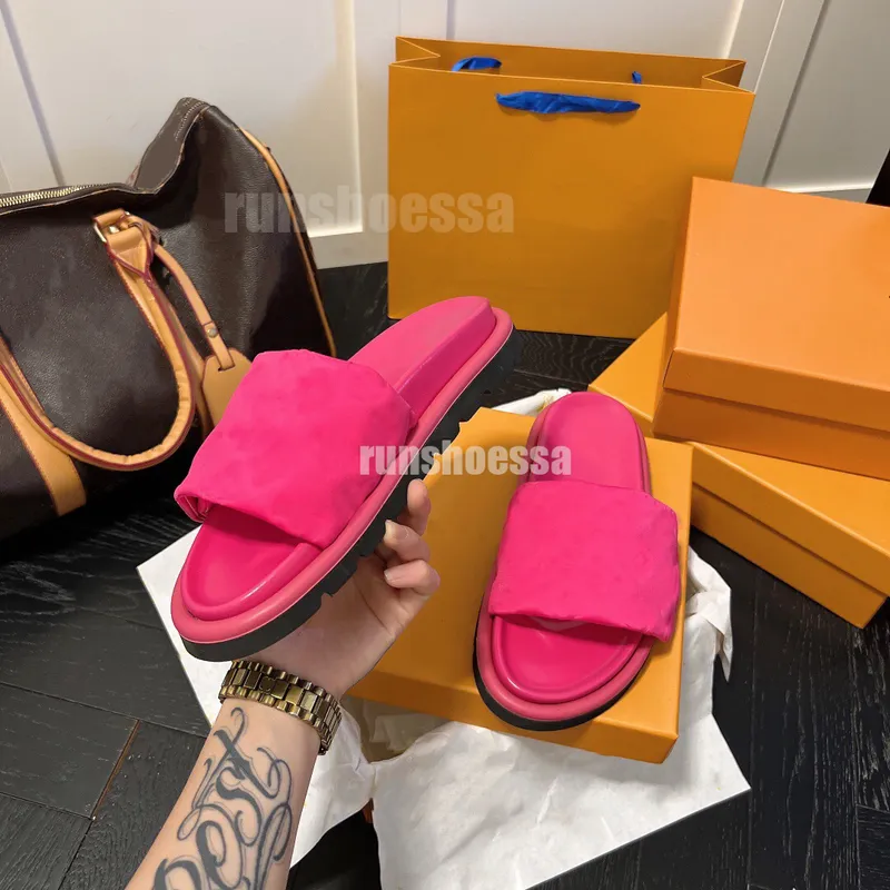 2023 Pool Pillow Mules Mujeres Diseñadores Sandalias Sunset Flat Comfort Mules Acolchado Correa delantera Zapatillas Moda Fácil 