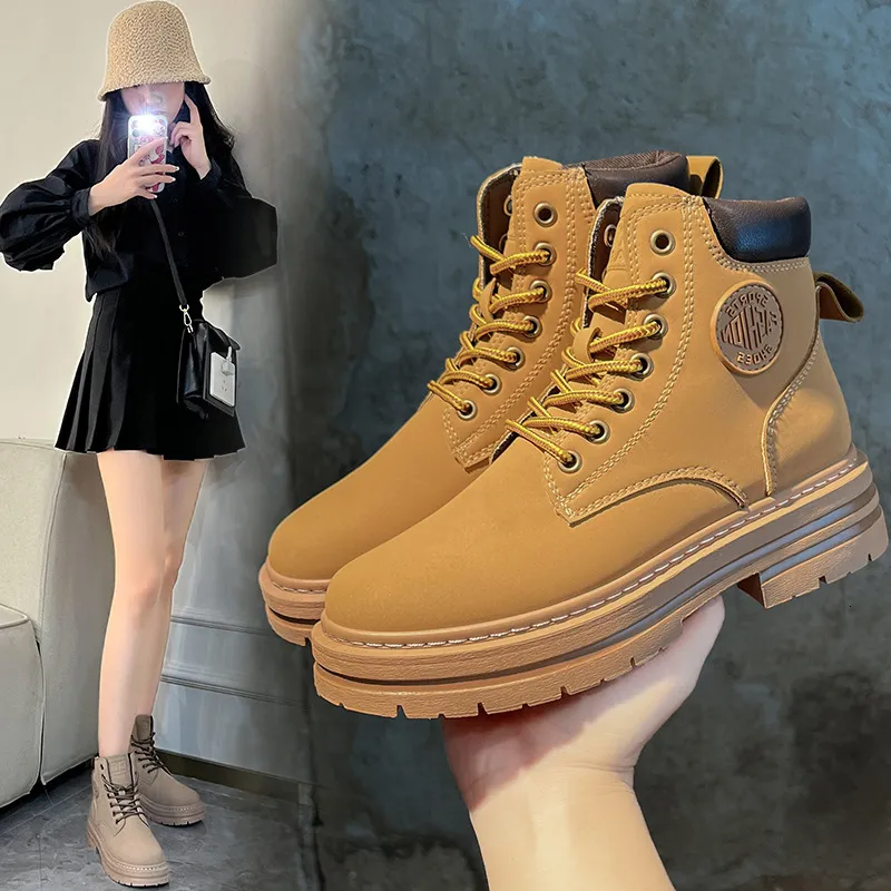 2024 Spring New British Student Pareja gruesa Martin Popular en Internet Live Street disparando botas cortas para hombres y muje