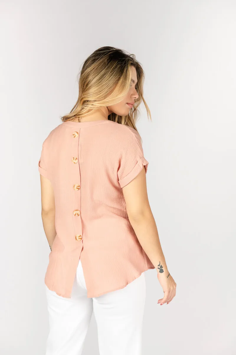 Blusa cuello chino con botones en la espalda