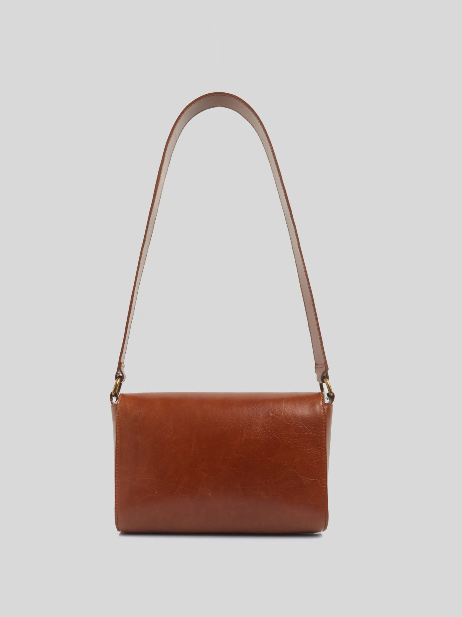 Bolso tachas piel marron