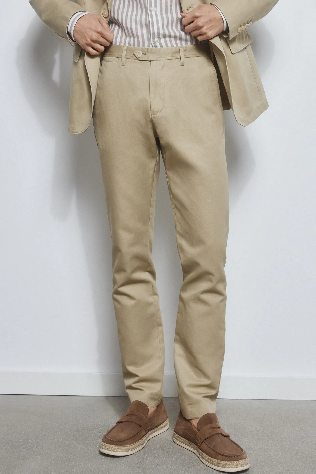 Cotton/linen slim fit trousers