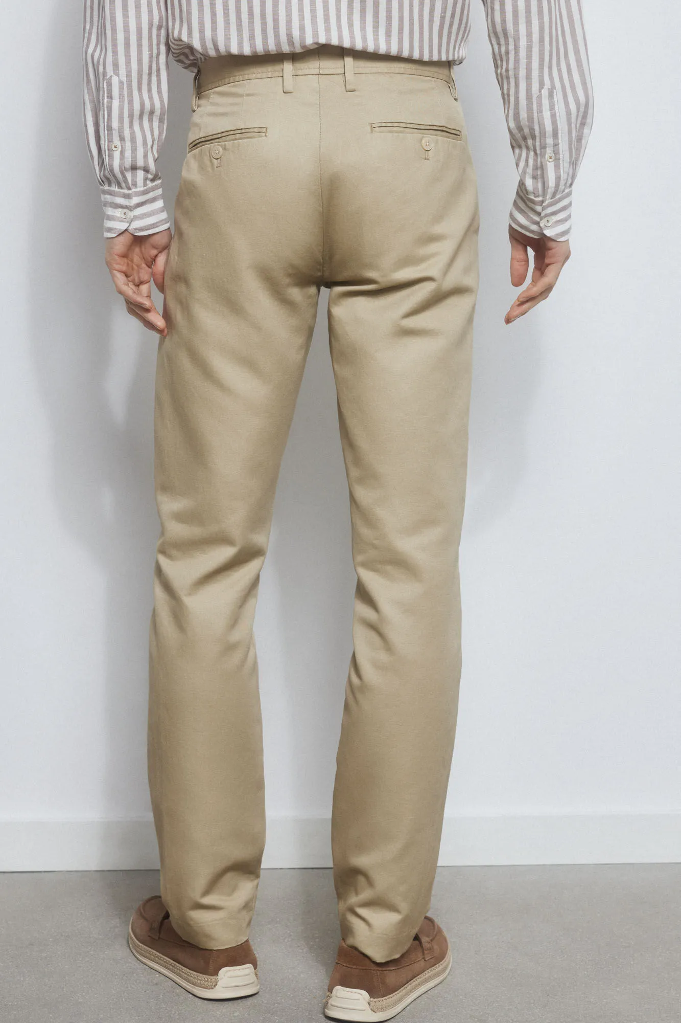 Cotton/linen slim fit trousers