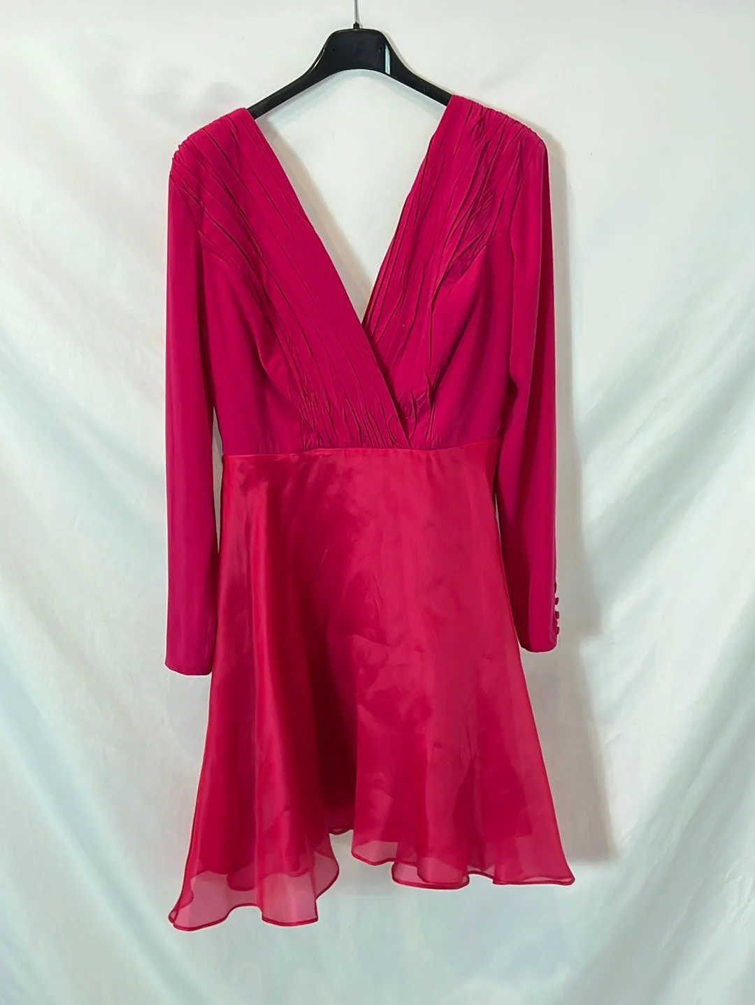 DAVID CHRISTIAN. Vestido corto rosa doble textura T.36