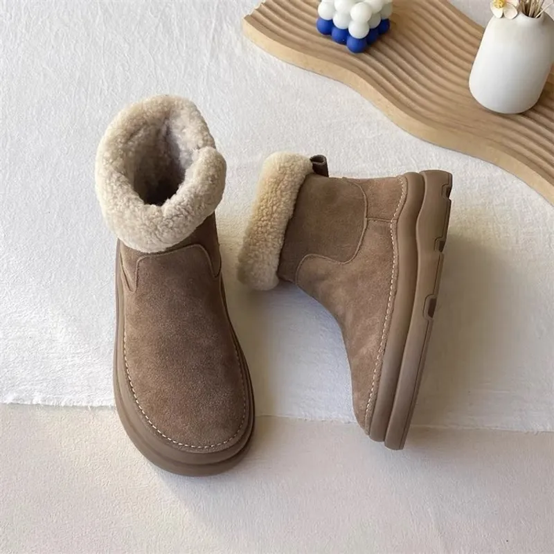 Envío gratis Nuevo diseñador de gamuza botas de nieve para mujeres Booties de cuero y vellón de cuero y vellón de invierno 2024 