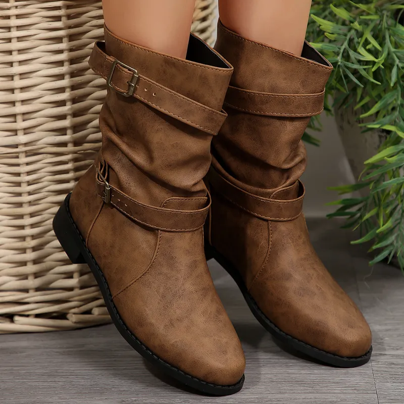 Envío gratis Nuevos diseñadores Botas para mujer Botas de nieve de invierno zapatos de algodón de piel caliente