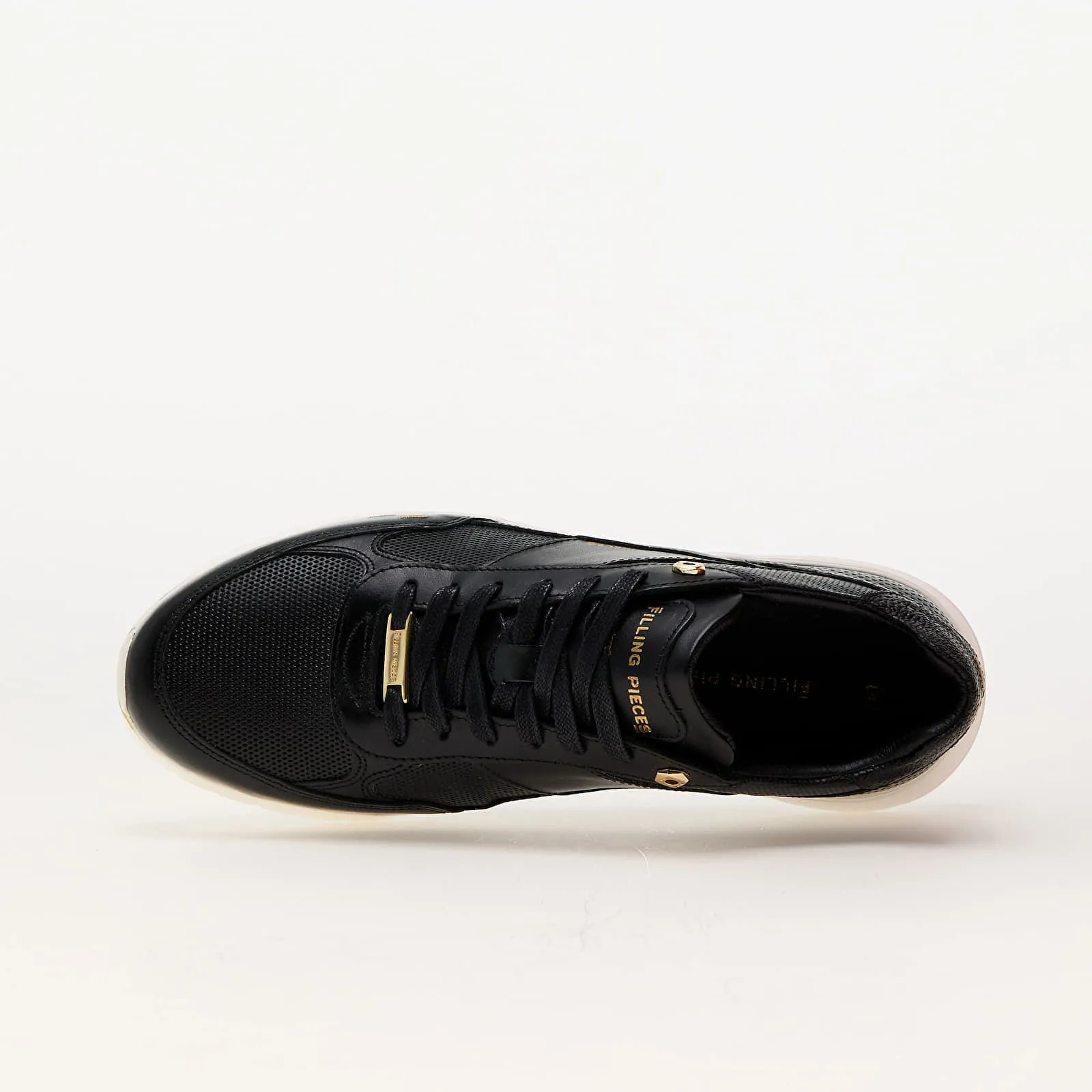 Filling Pieces Jet Runner Aten Black