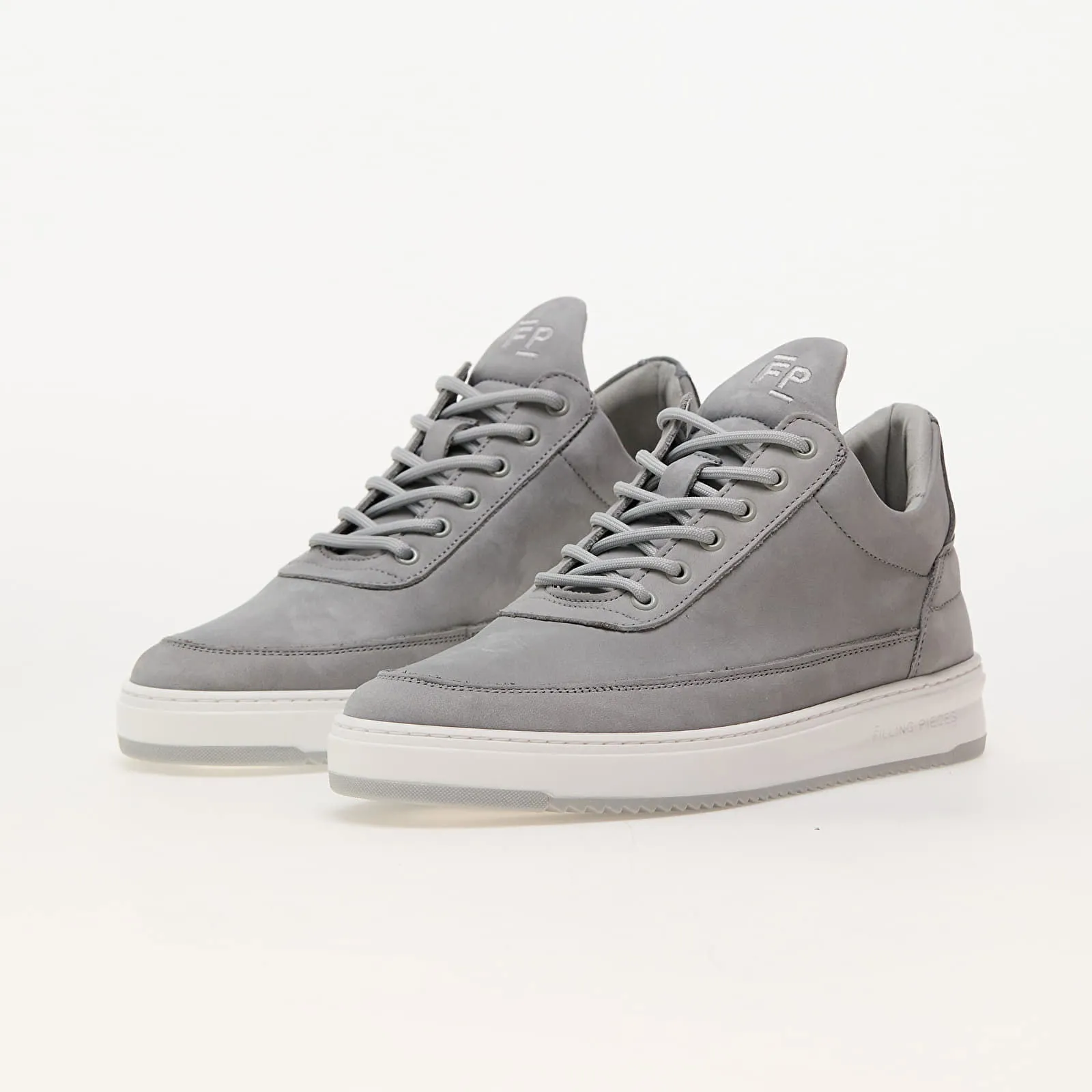 Filling Pieces Low Top Base Cement