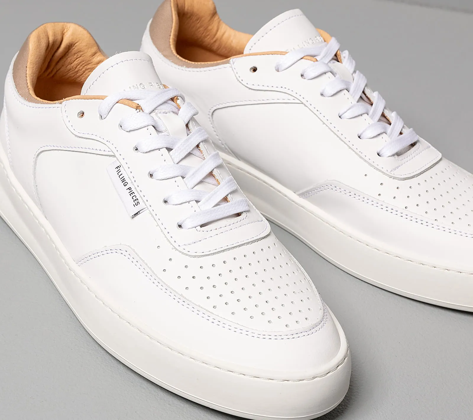 Filling Pieces Spate Plain Phase