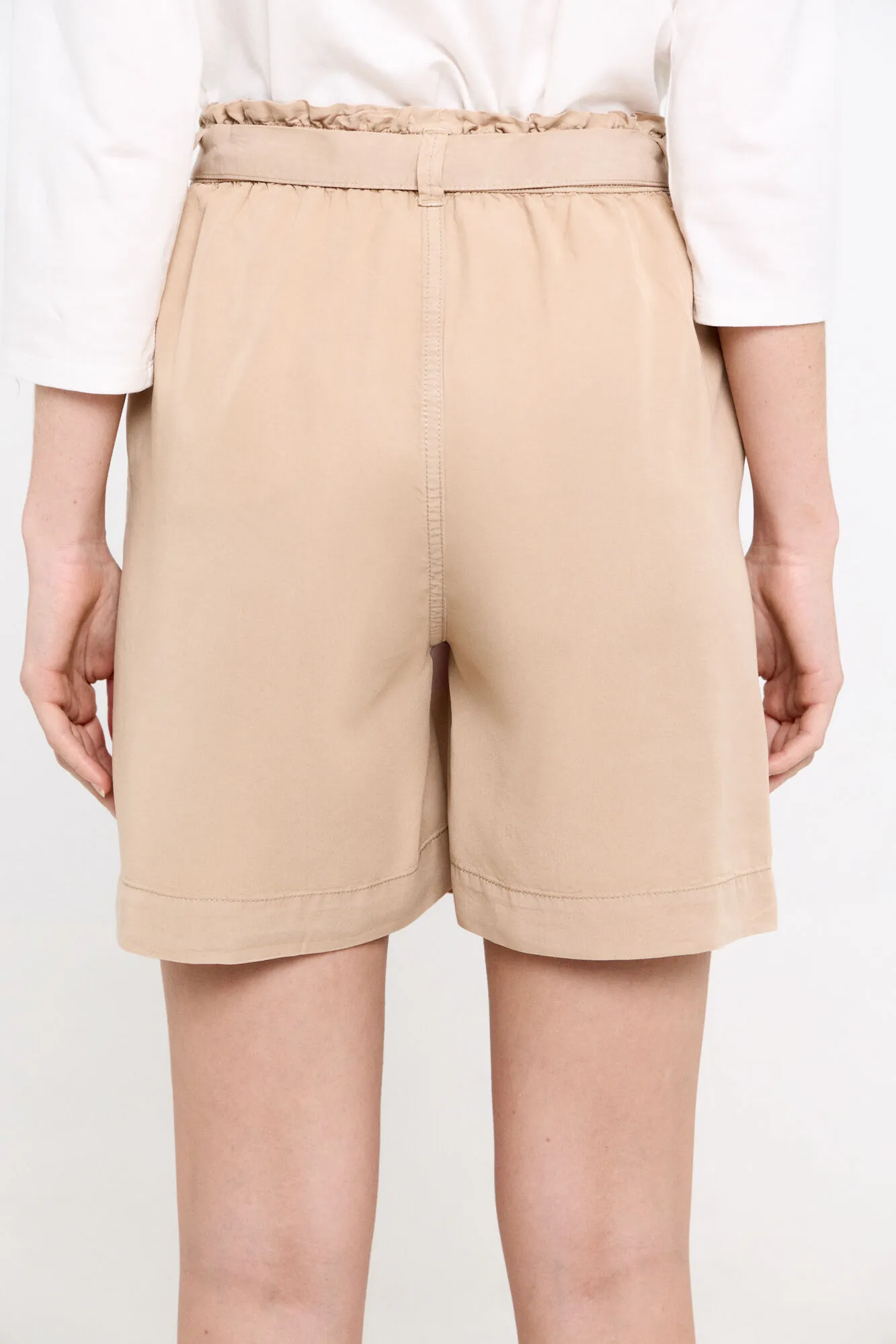 Fluid Tencel Bermuda shorts