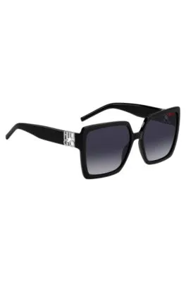 Gafas de sol de acetato negro con logo apilado