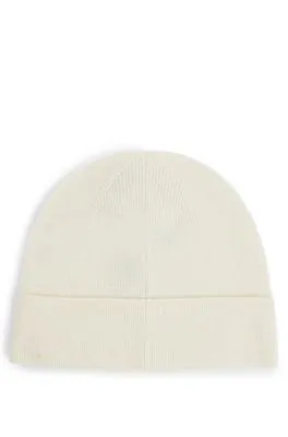 Gorro de punto de lana de cashmere con monograma Double B