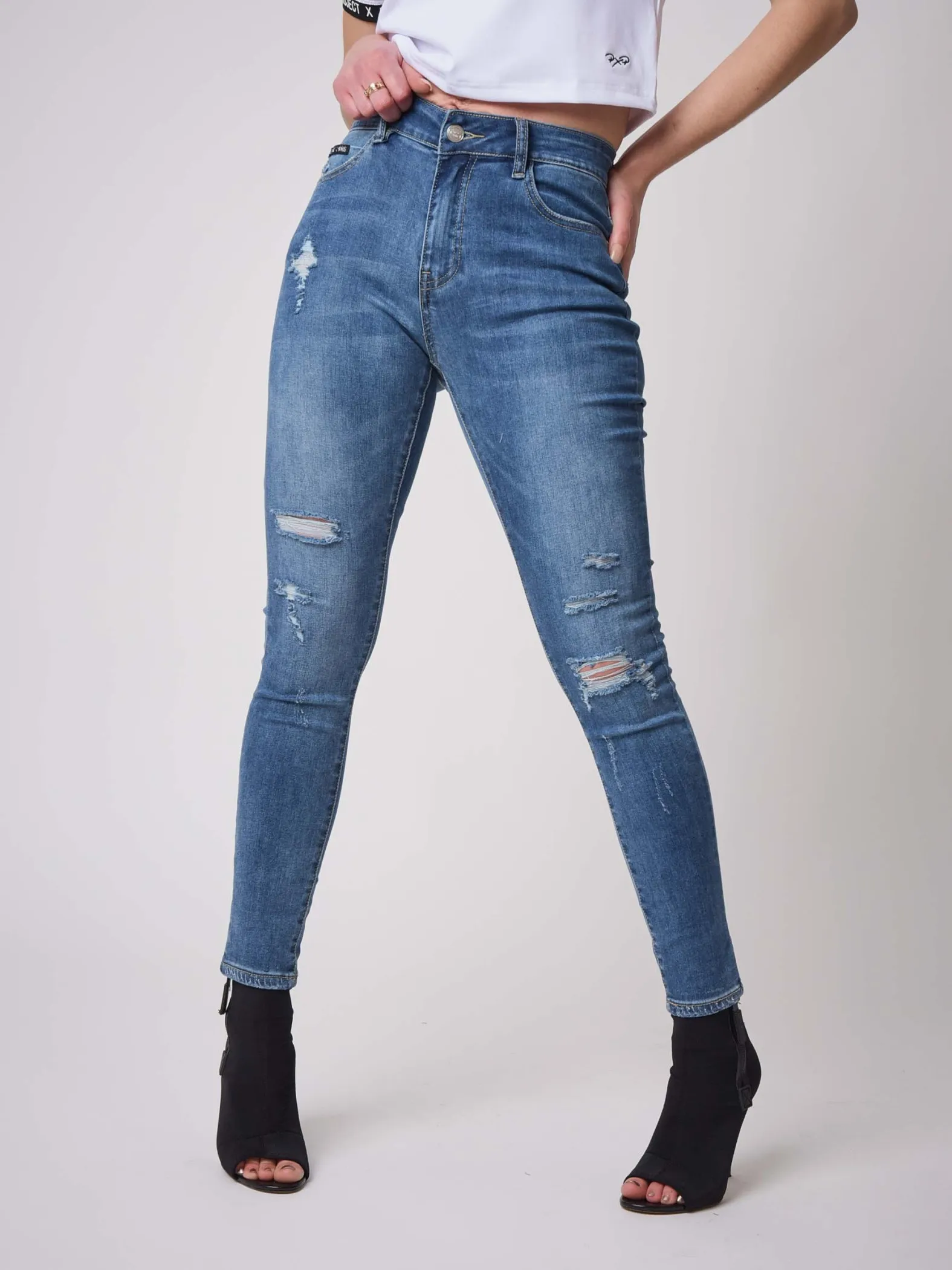 Jeans skinny fit efecto desgastado