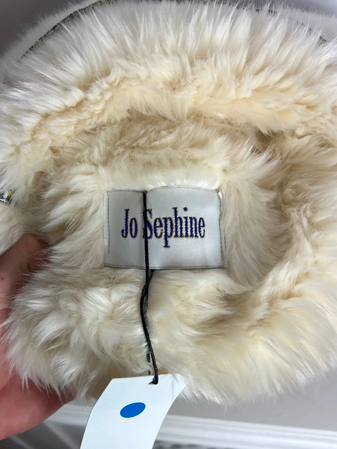 JOSEPHINE. Gorro estampado pelo interior. TU