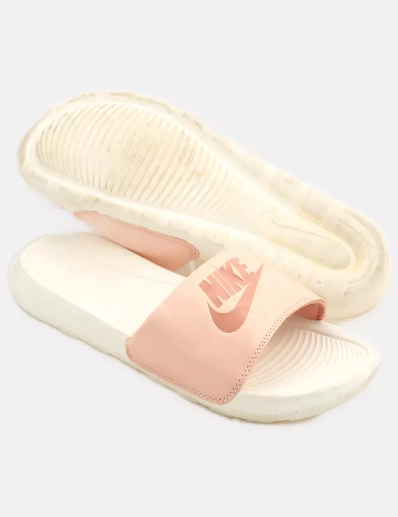 Nike Chanclas