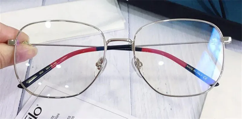 Nuevo diseñador de moda Gafas graduadas ópticas 0396 marco cuadrado estilo popular de alta calidad que vende lentes transparente