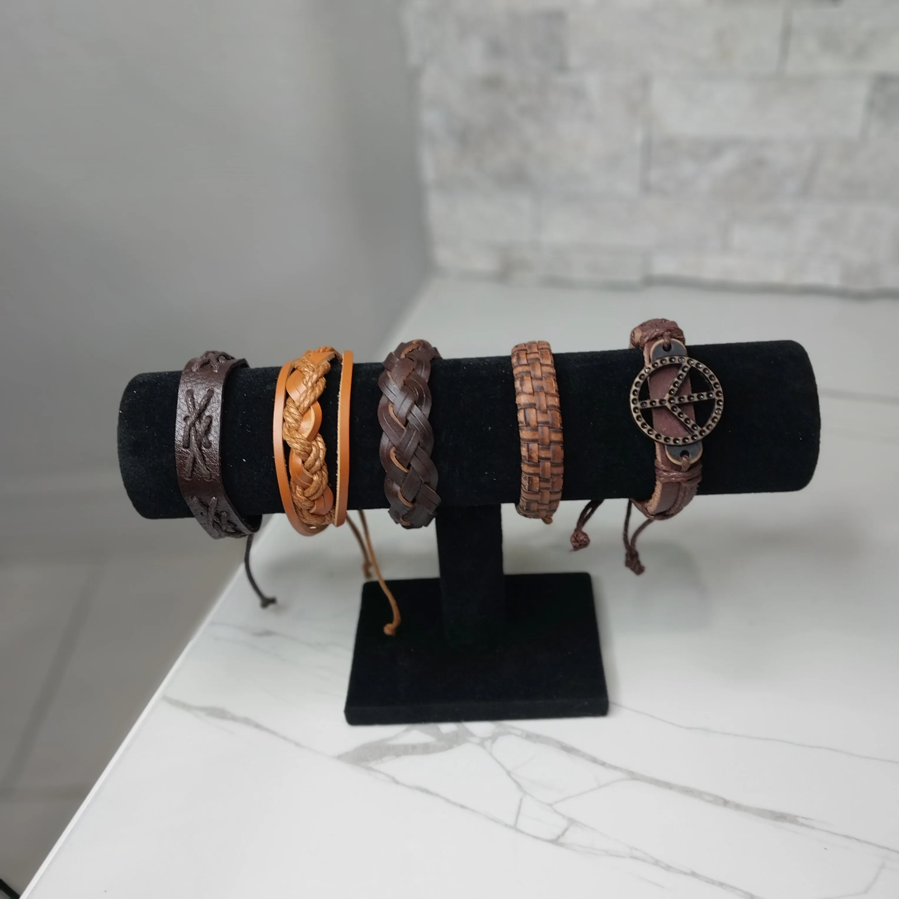 Pulseras para hombres o Mujeres Set BR0032-5 Leather Bracelets for Men or Women 5 Pieces Set