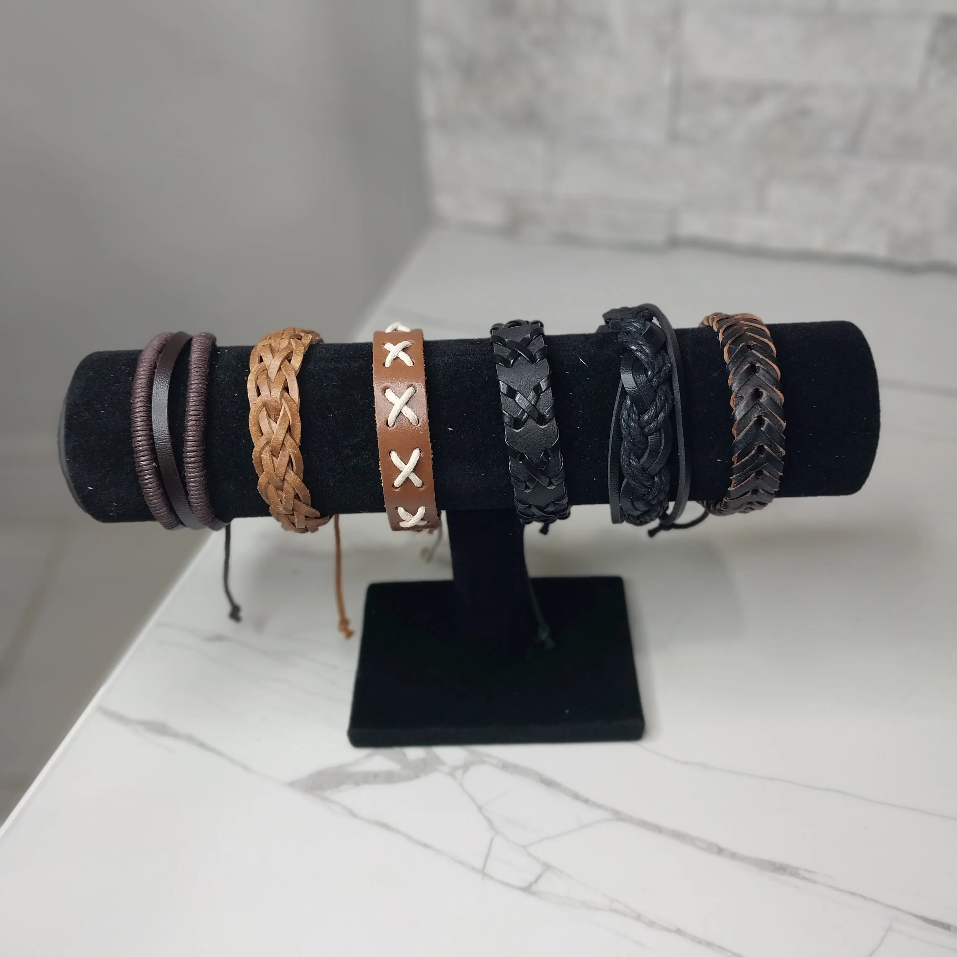 Pulseras para hombres o Mujeres Set BR0047-6 Leather Bracelets for Men or Women 6 Pieces Set