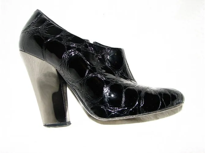 Russell & Bromley Sebastian Milano Pump Negro Plata 