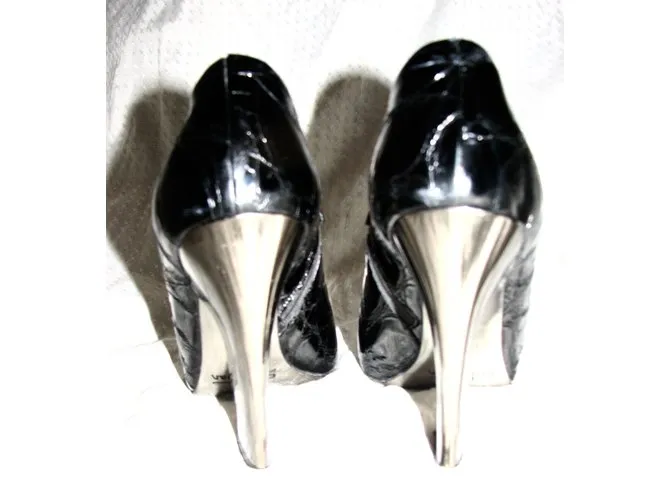 Russell & Bromley Sebastian Milano Pump Negro Plata 