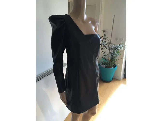 Zara Vestido Negro 